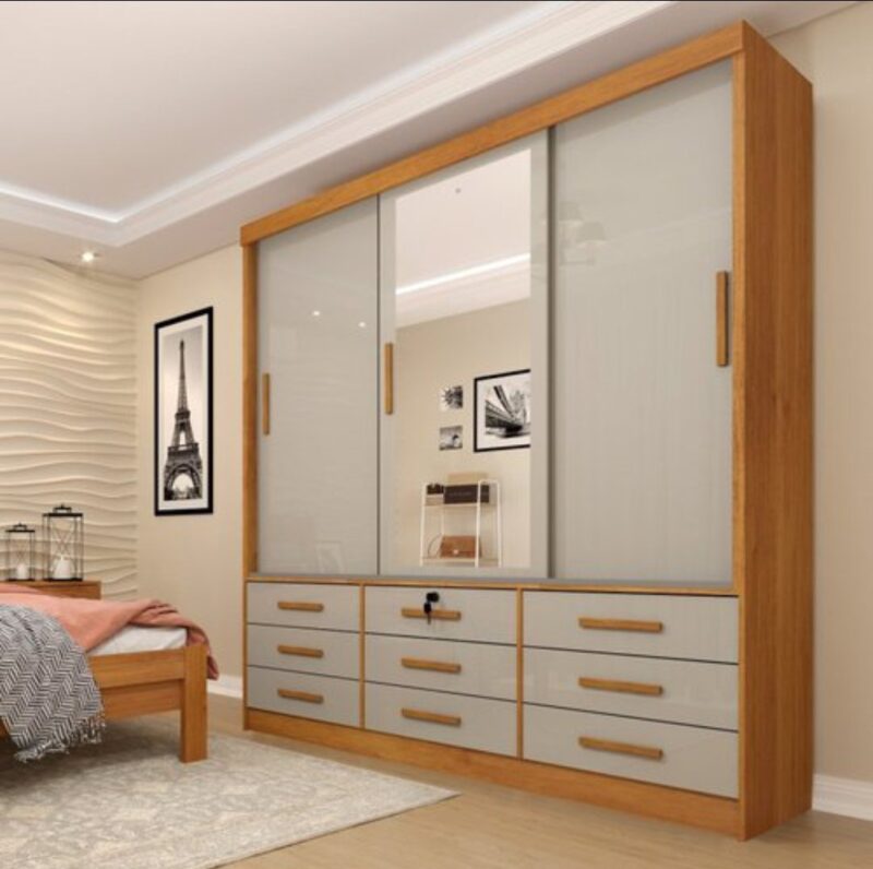 Guarda -roupa casal Buriti com Espelho 3 Portas 9 Gavetas